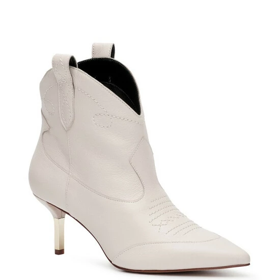 New ๐ฅฐ Jessica Simpson Nelda Leather Western Booties Gold ๐ 3 New ๐ฅฐ Jessica Simpson Nelda Leather Western Booties Gold ๐