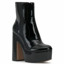 Brand new ⌛ Jessica Simpson Madlaina Patent Platform Booties Green Spruce 🤩