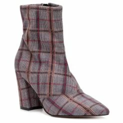 Deals 🔔 Jessica Simpson Hendria Plaid Print Block Heel Booties Black/white ✨
